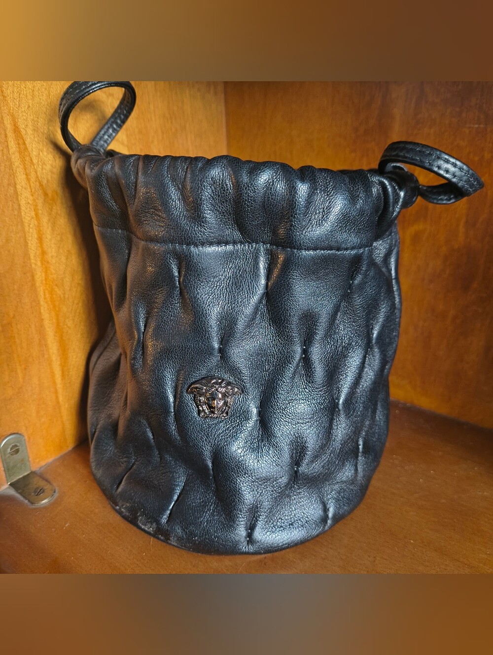 Vintage Gianni Versace Black Quilted Leather Medusa Drawstring Bucket Bag Pouch - Picture 11 of 11